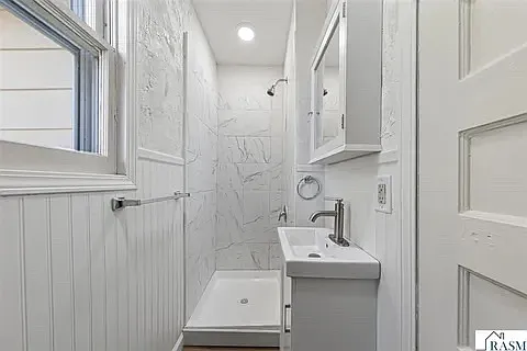 272 W Tyrone St — Photo 20