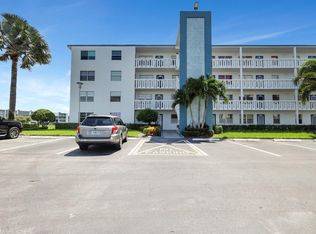 3035 Exeter Dr #B, Boca Raton, FL 33434