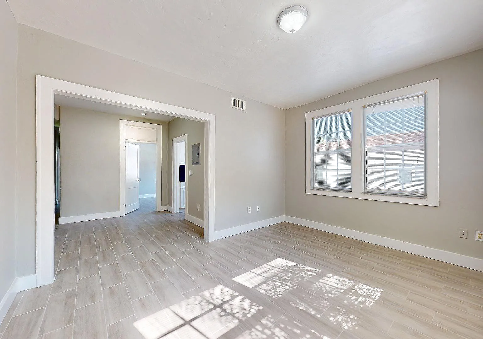 433 Northwest 25th Avenue - 1 — Photo 4