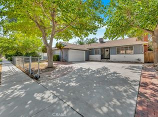 910 W Avenue J8, Lancaster, CA 93534