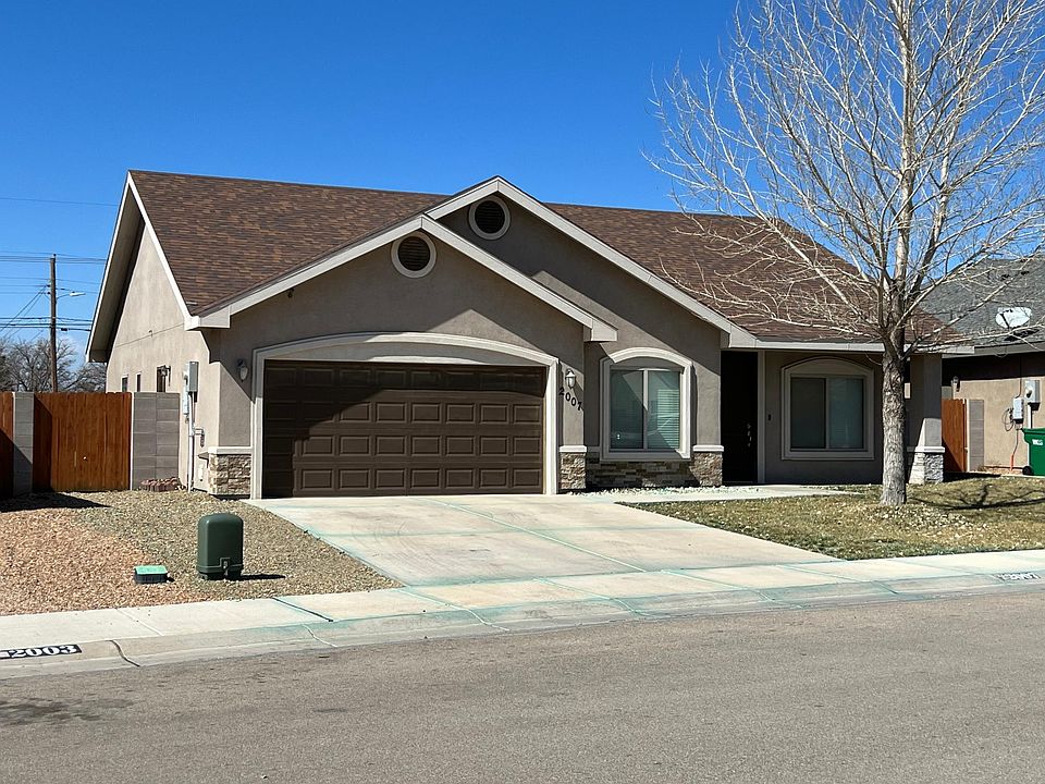 1st image of 2007 N Orchid Dr