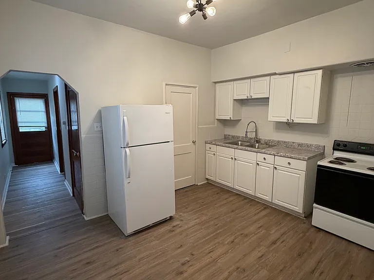 5329 Arsenal St — Photo 9