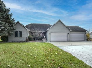 8558 S Rood Rd, Kingston, IL 60145