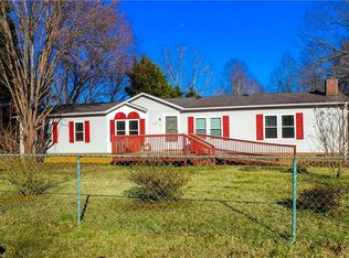 555 Wil O Pat Rd, Reidsville, NC 27320