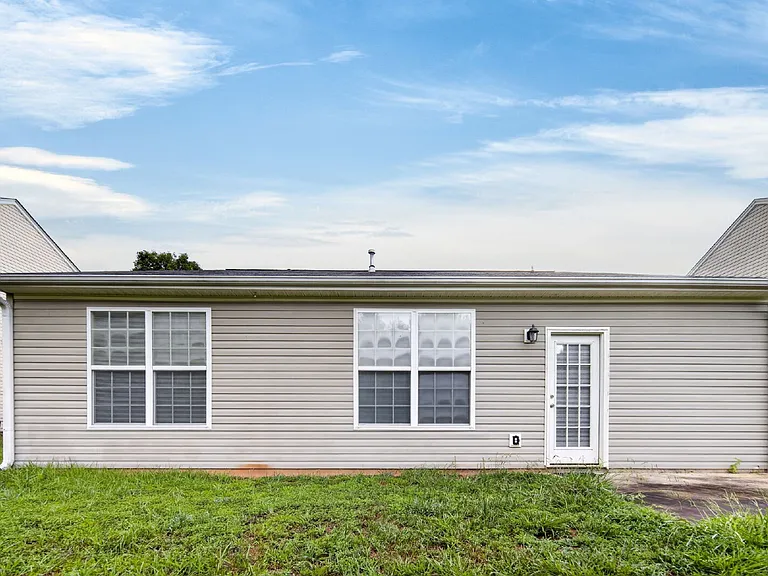 2325 Waverly Crossing Rd — Photo 5