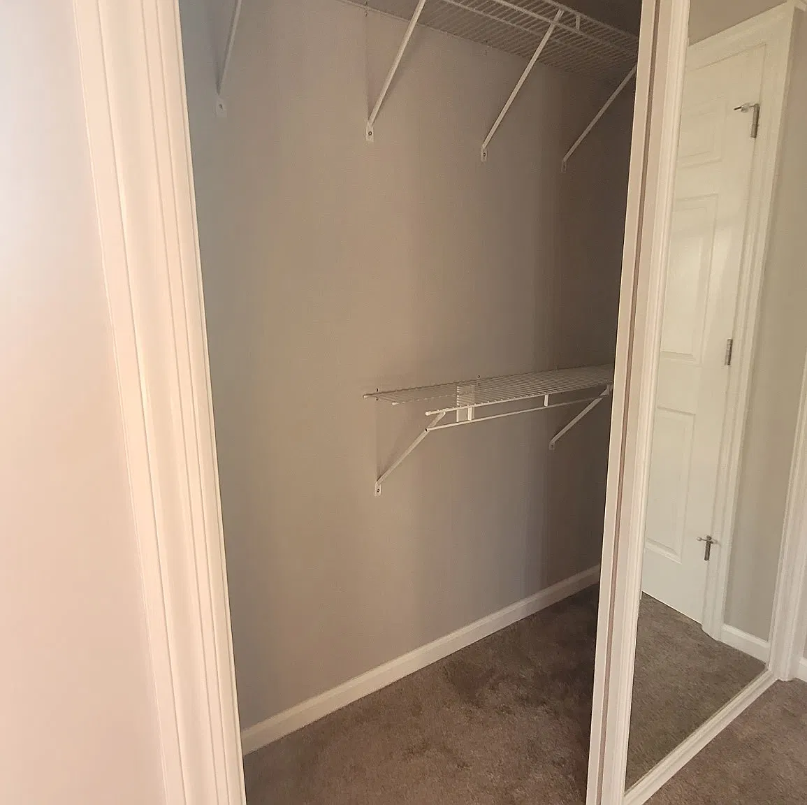 Studio, 400 sqft, $1,000 — Photo 2