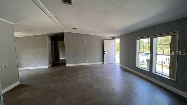 1st image of 2870 Lloyd Ln