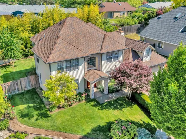 13455 SW Angora Ln, Beaverton, OR 97008
