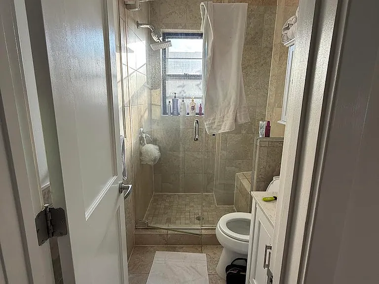 116 N Carolina Ave SE #201 — Photo 9