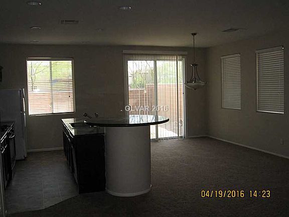 3rd image of 7603 Engleberg Ave