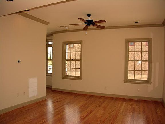 2nd image of 223 N Gerary Ave #36