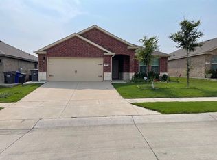 1011 Mercury Dr, Princeton, TX 75407