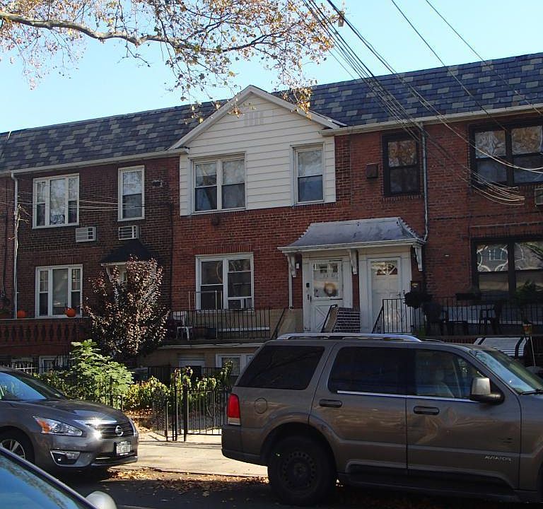 1st image of 2581 48th St