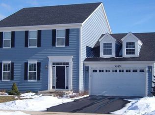 3015 Cookson Ave, Elgin, IL 60124