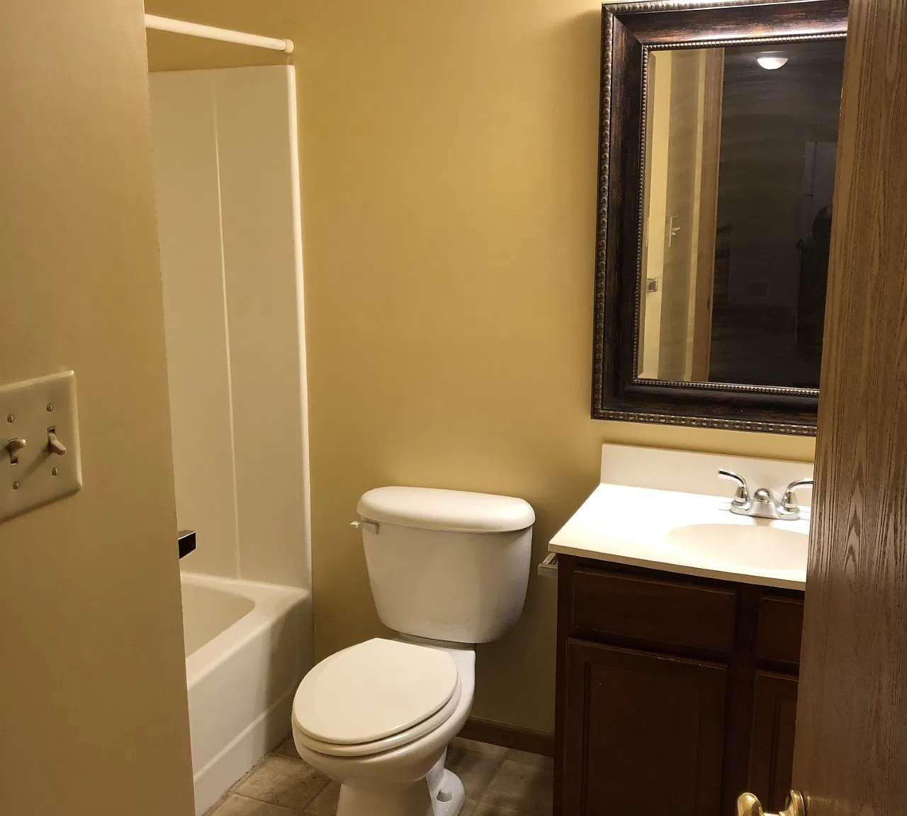 1 bed, 900 sqft, $800 — Photo 4