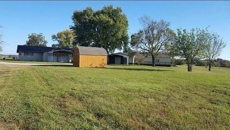 3320 Happy Camp Rd — Photo 5