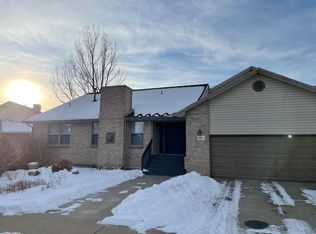 460 S Cody Ct, Lakewood, CO 80226