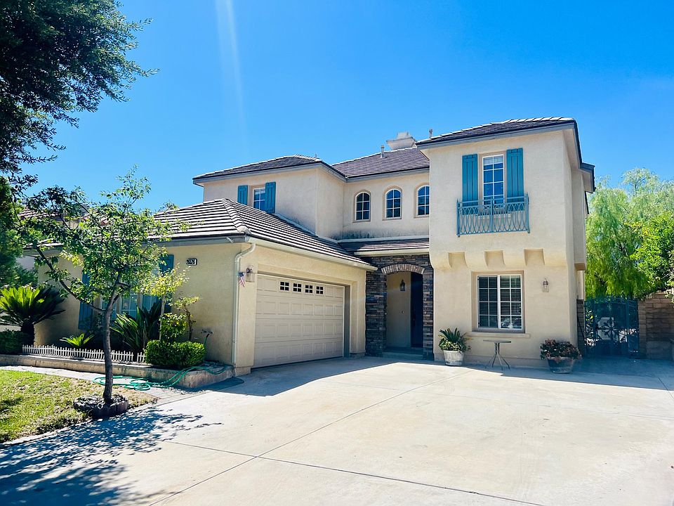 1st image of 26526 Beecher Ln