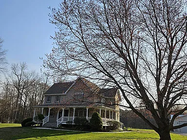 664 Myers Dr — exterior photo