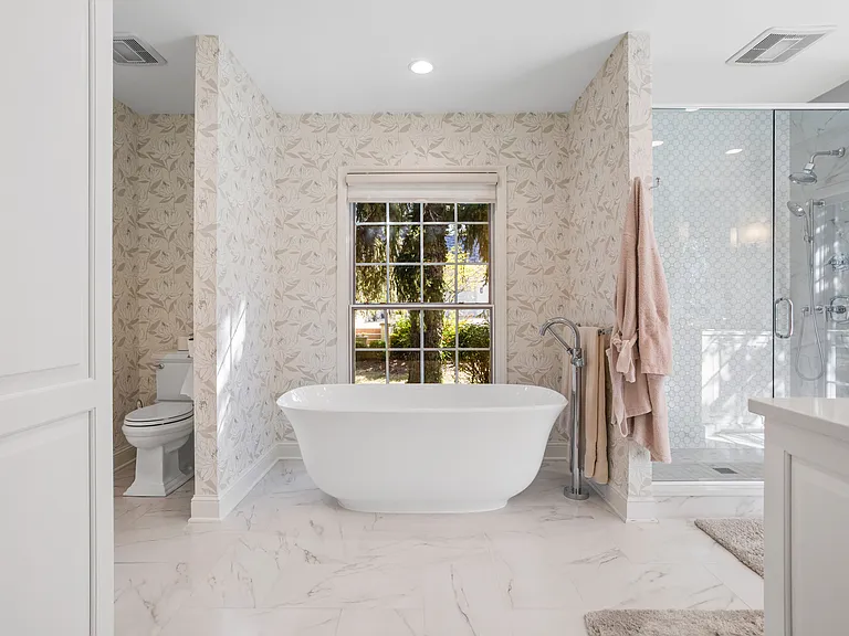 7 Greencroft Dr — Photo 6