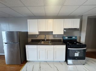 84 2nd St #6T, Elizabethport, NJ 07206