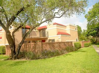 8225 Severn Dr APT D, Boca Raton, FL 33433