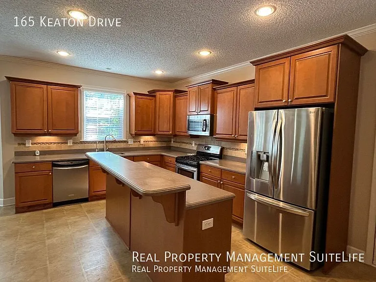 165 Keaton Dr — Photo 5