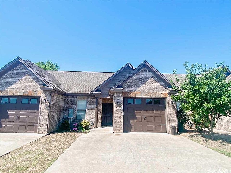 1st image of 611 Ambrose Dr