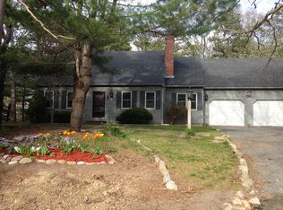 125 Bog Pond Rd, Brewster, MA 02631