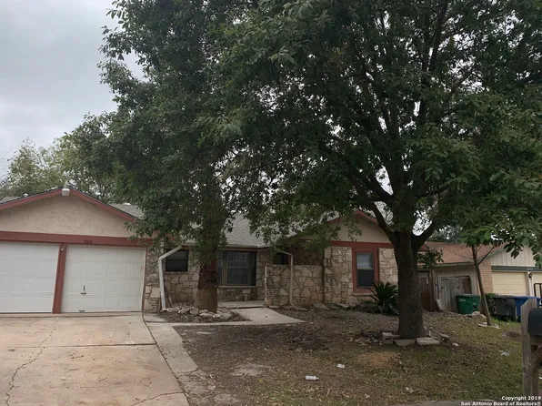 12431 CONSTITUTION ST, San Antonio, TX 78233