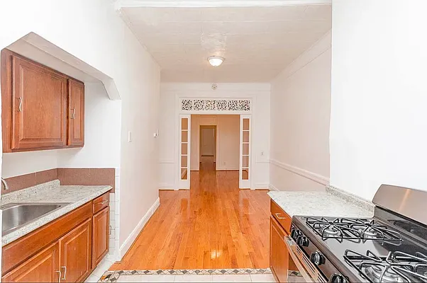 Rented by The InHouse Group | media 2