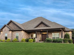 173 Crystal Lake Rd, Austin, AR 72007