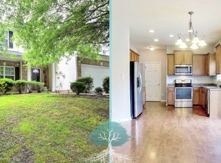 10031 Barrands Ln, Charlotte, NC 28278