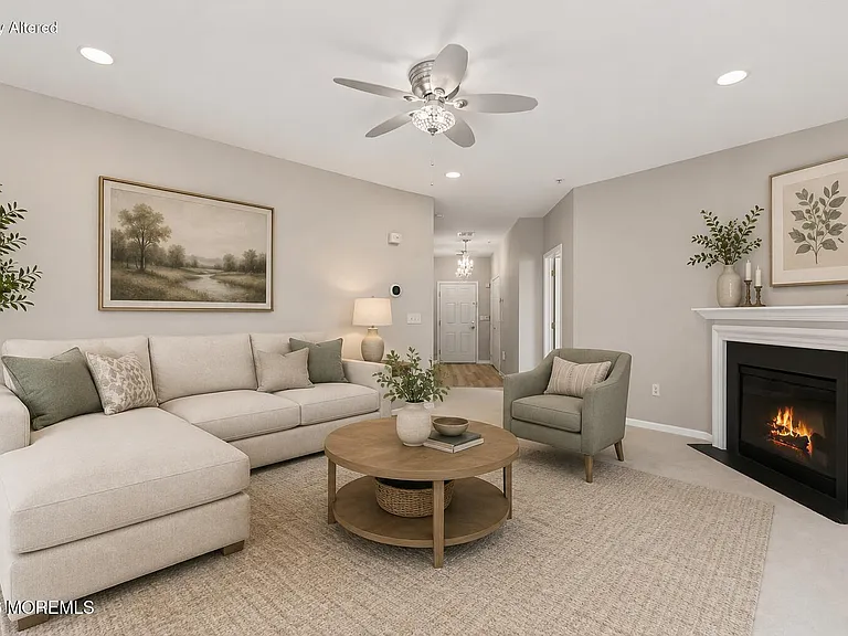 327 Mill Pond Way — Photo 4