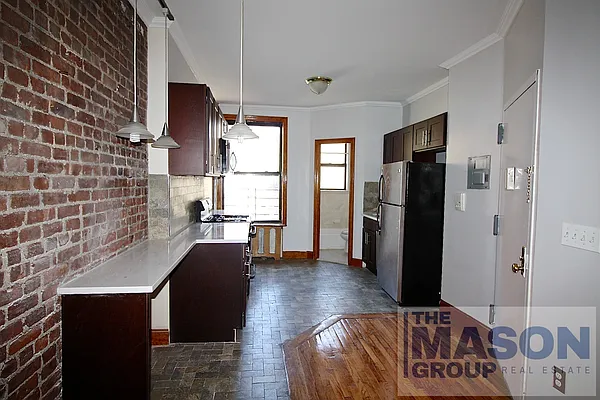 Rented by Mason Group LLC | media 39