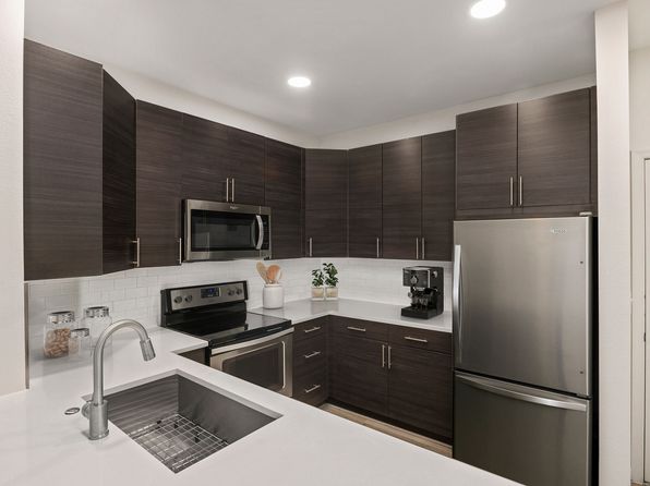 Camden College Park | 9600 Milestone Way, College Park, MD