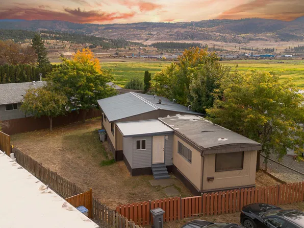 159 Zirnhelt Rd #5, Kamloops, BC V2H 0B3