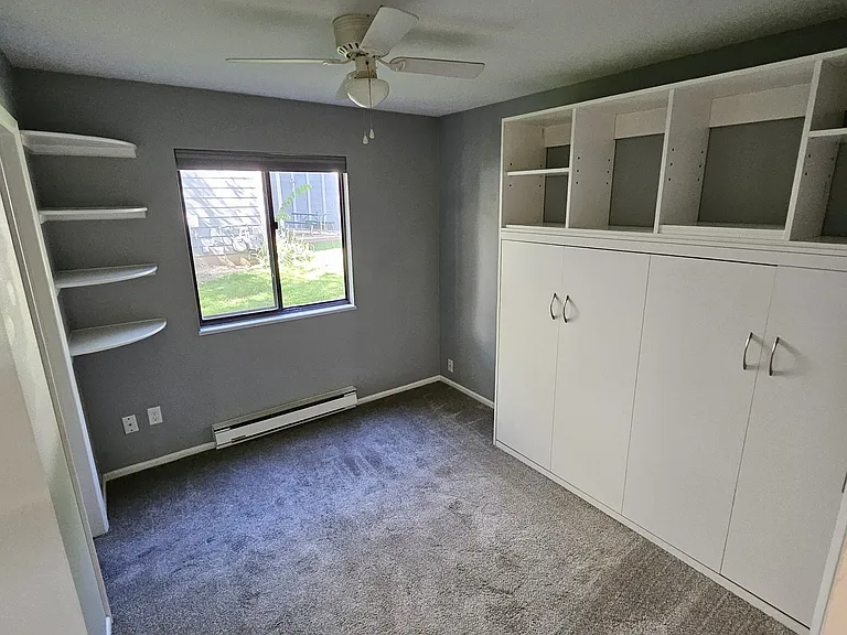 3500 Rolling Green Dr #B4 — Photo 18