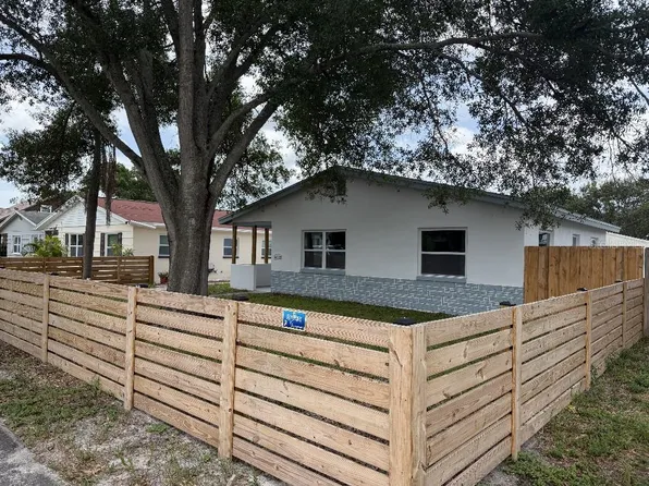 632 89th Ave N, Saint Petersburg, FL 33702