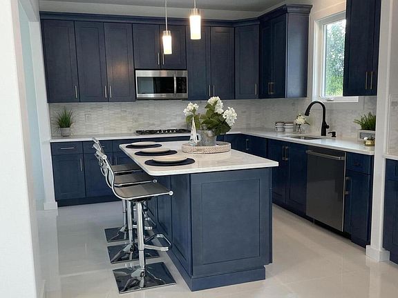 2nd image of 297 Lockwood Ave