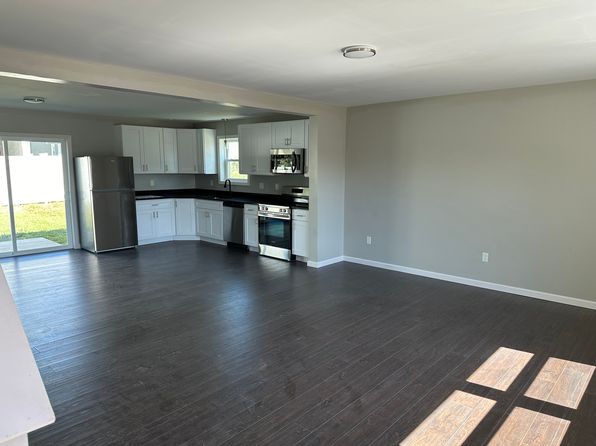 2 Mill Rd #2