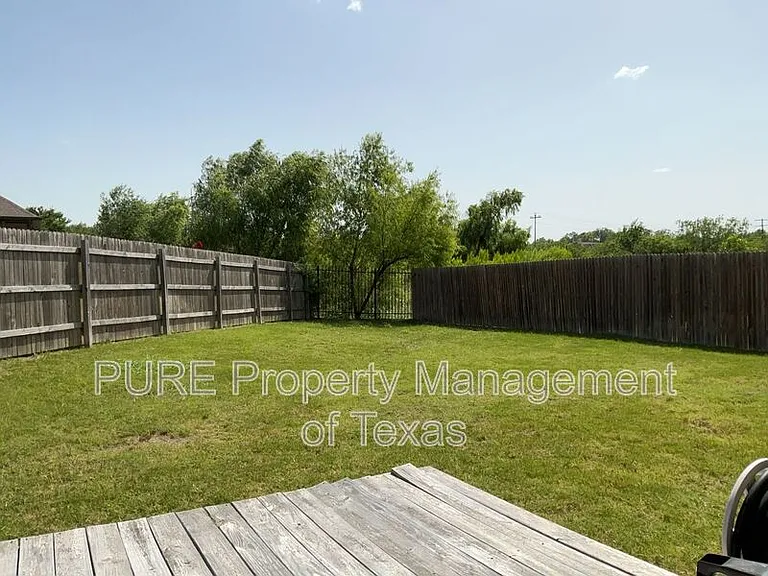 7301 Sligo Dr — Photo 36