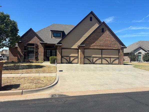 14000 Hawk Cir