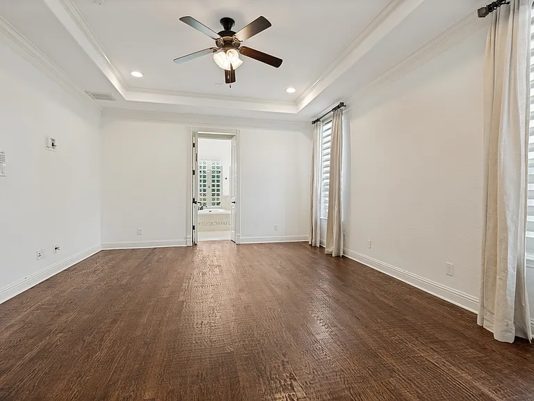 2416 Top Rail Ln — Photo 16