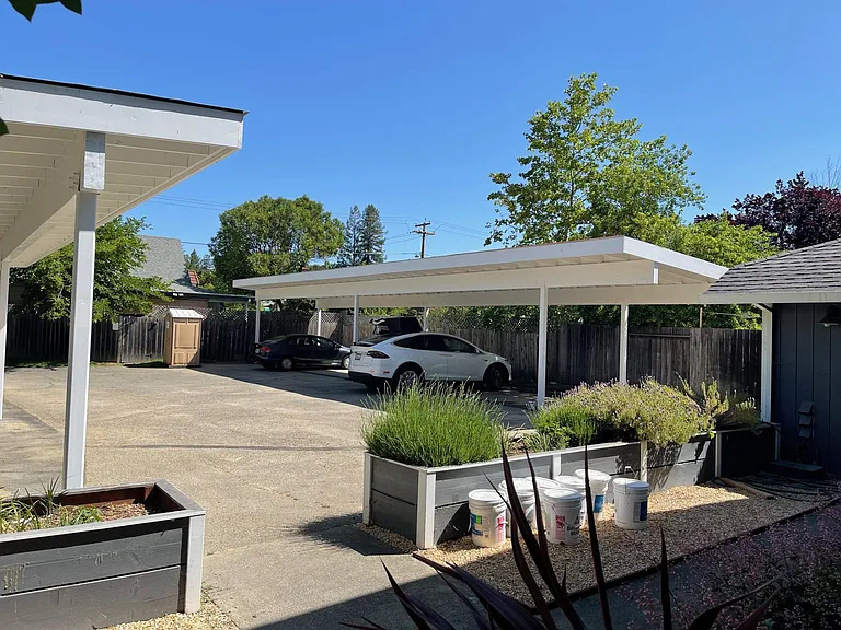 418 Piper St #3 — Photo 5