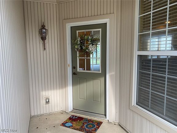 2nd image of 9461 Grist Mill Dr