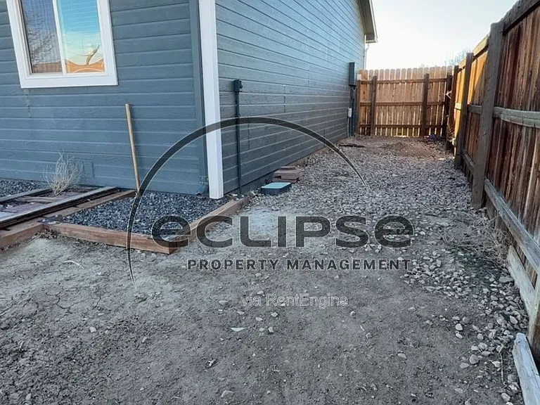 464 Tara Dr — Photo 35