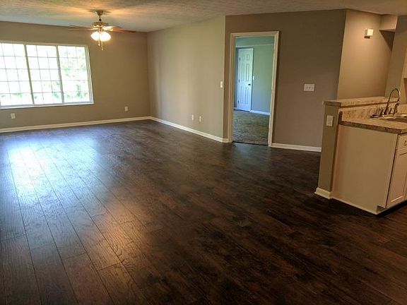 2nd image of 9860 Regatta Dr Unit 107