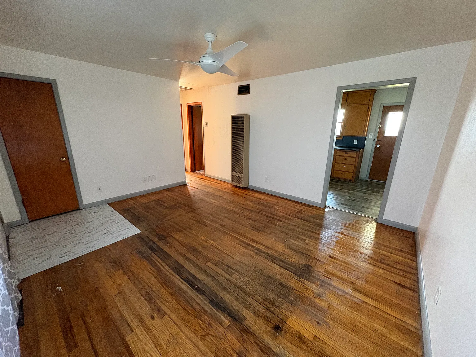 2 bed, 1050 sqft, $1,000 — Photo 2