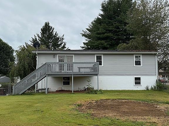 2nd image of 206 North St